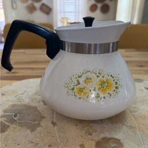 Corningware April Yellow Flowers 6cup Vintage Teapot